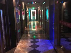 -好乐迪(张扬路八佰伴店)