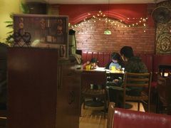 -玛格萝妮比萨屋(陆家浜路店)