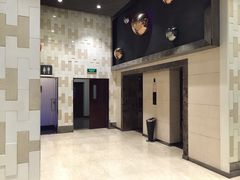 -和颐至尊酒店(上海徐家汇桂林公园地铁站店)