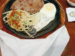 -皇品世家牛排(七一路店)