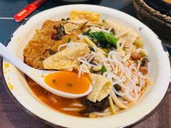 -丽丽三鲜螺蛳粉(田林路店)