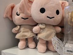 -名创优品(海珠乐峰广场店)
