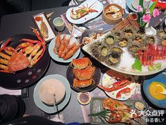 -雍容荟活波龙自助餐(IFS黑金店)