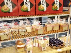 -福晶园益生菌蛋糕面包(紫荆山店)