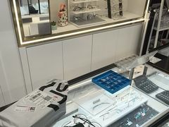 -沫芮眼镜·蔡司·依视路·尼康明月(环创店)