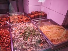 -老六素货(王顶堤店)