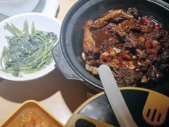 -偶屋里钵少爷(时代广场店)