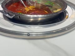 -乡土黄·鲜牛肉火锅·小龙虾(兴业街店)