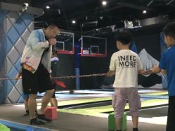 -反弹蹦床公园·亲子乐园·团建·派对(青岛融创茂店)