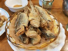 -鹤乡东北菜(崮山路店)