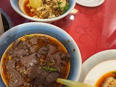 -冯烫烫跷脚牛肉·川菜小馆(武胜西街店)