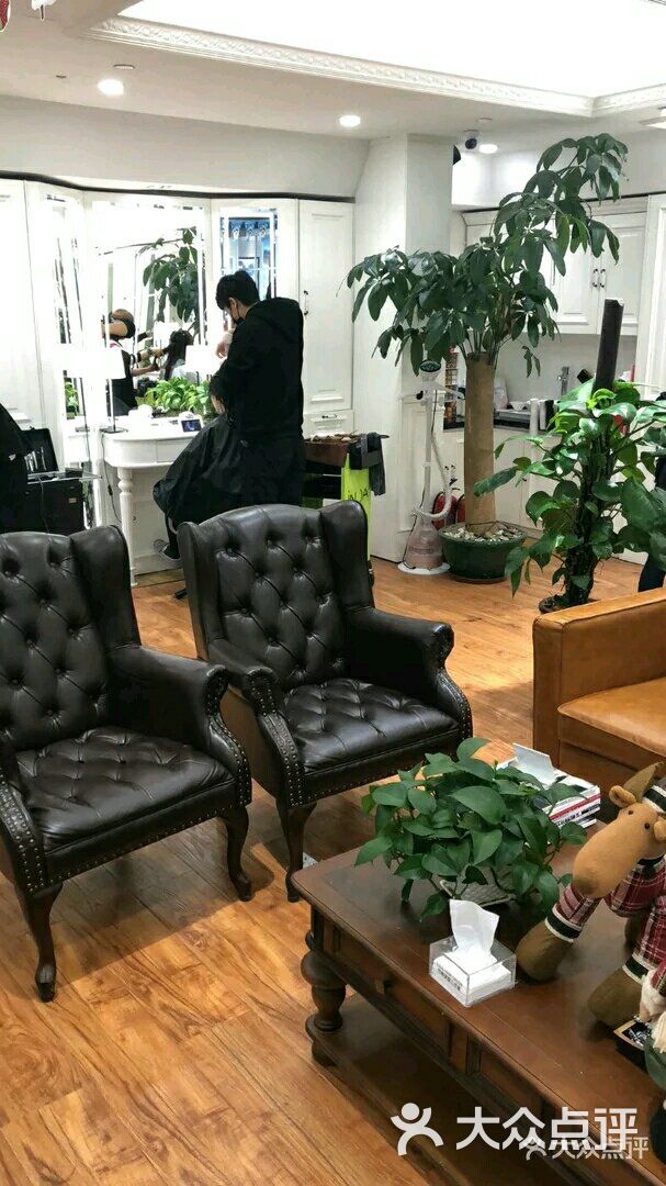 bulb studio 巴柏明星发型工作室(和平大悦城店)图片 - 第116张