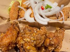 蒜香黄油半鸡-富乐满韩国正宗炸鸡韩国料理(虹泉路店)