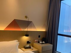 -柏曼酒店(重庆解放碑洪崖洞店)