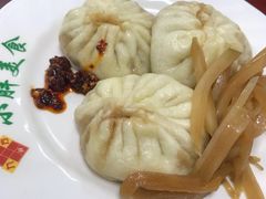 -小胖包子王(光明楼店)