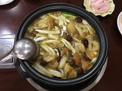 -菌之家·专业纯野生菌火锅·特色炒菌