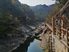 -燕子河大峡谷天坑仙境