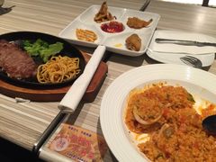 -必胜客(武汉欢乐谷店)