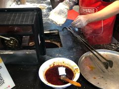 -白色精品·老长沙臭豆腐(文化店)