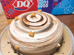 -DQ·蛋糕·冰淇淋(海伦国际店)