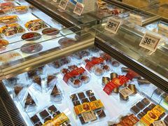 -盒马鲜生(红莲店)