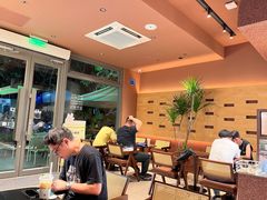 -奈雪的茶(华侨城创意园店)