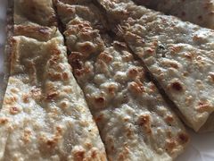 -溢心园香河肉饼总店