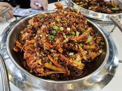 -凤凰路何眼镜香辣蟹(花果园店)