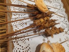 -聚串门儿·东北烧烤(信义坊店)