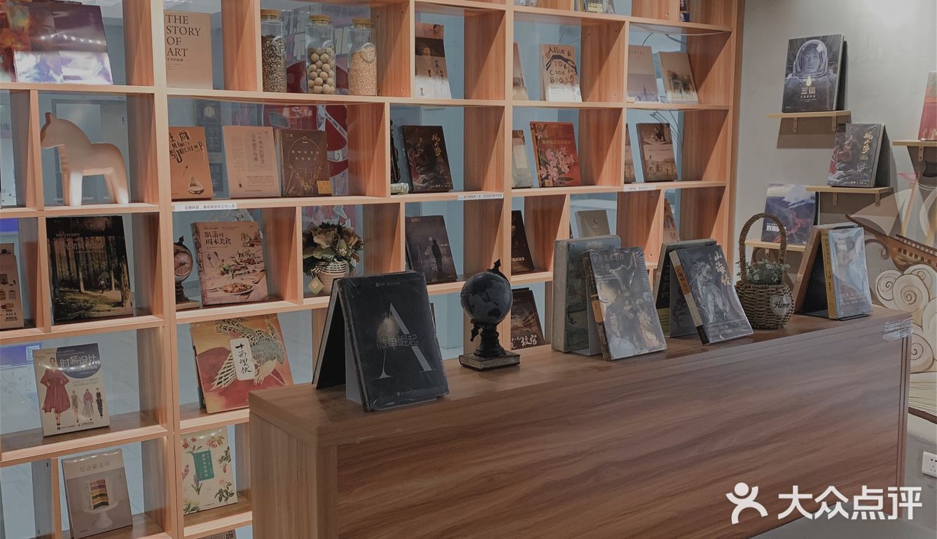 容易被忽视但绝对宝藏的书店[礼花]它真的好安静