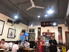 大堂-朱大嘴肥肠血旺(福字街店)