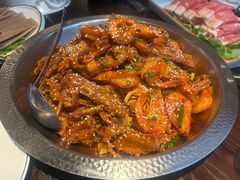 -张大师鸭爪爪特色干锅(南湖店)