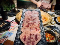 -新哥老官·畅吃123·美蛙世界(苏宁广场店)