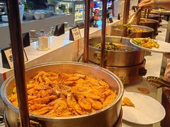 -涨巢·潮玩水疗局