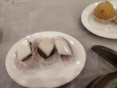 椰汁红豆糕-红莲中餐厅(日航饭店)