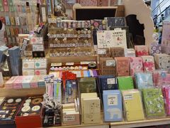 -猫的天空之城概念书店(印象城购物中心店)