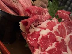 -铭牛烧肉·和牛海鲜自助(高新月牙湖店)