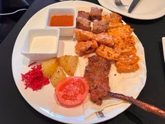 -Efes Turkish & Mediterranean Cuisine 艾菲斯餐厅(陆家嘴店)