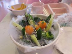 -水桶王国主题餐厅·聚会·生日派对·亲子活动·家庭套餐(亚龙湾希尔顿店)