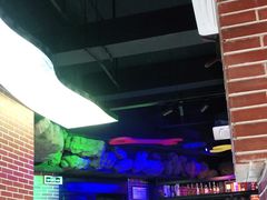 大堂-眼镜哥浦江夜宵大本营