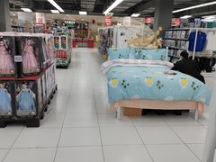 -家乐福(古北店)