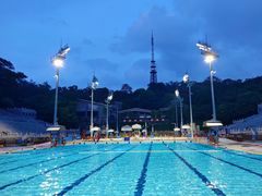 -越秀山游泳场