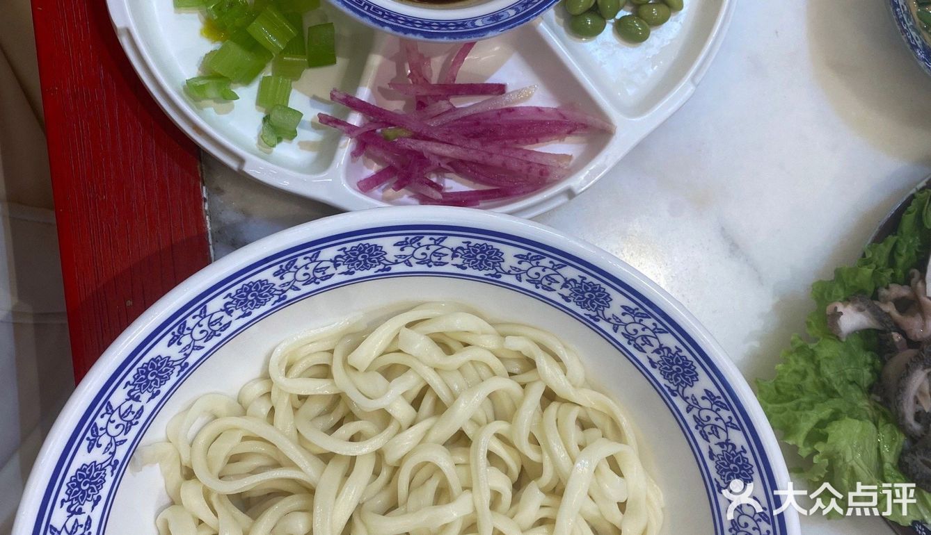 实惠正宗的老北京炸酱面!