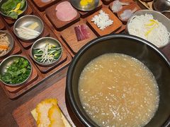 -银米·云南传统过桥米线(双廊黑金冠店)