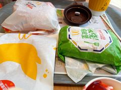 -麦当劳(新王府井店)
