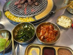-釜山火炉·海鲜烤肉(紫藤路店)