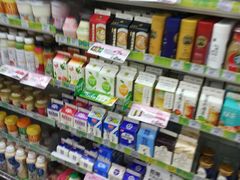 -全家便利店(江湾镇站店)