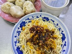 -高师傅特色米粉汤包(建设路店)