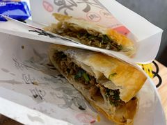 肉夹馍-小魔童·鲜切牛肉粉(时尚天河东区店)