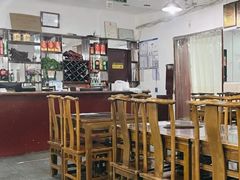 -龙顺园麻辣香锅(机场店)